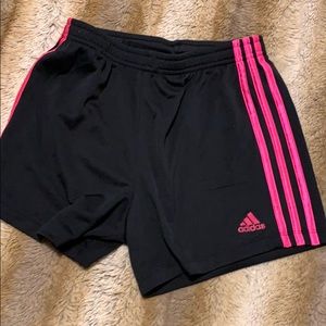🖤💓Girl’s Adidas shorts💓🖤